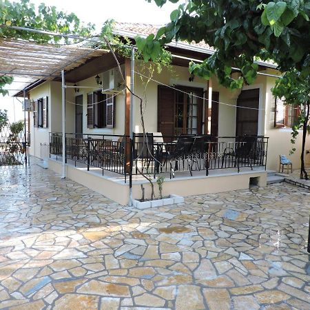 Calm House In Sivros Village, Lefkada ภายนอก รูปภาพ